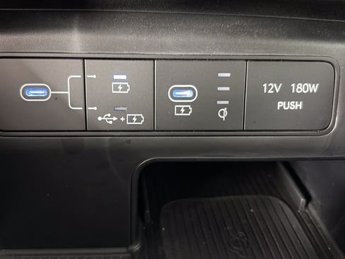 Used 2025 Hyundai Santa Cruz SEL AWD/4WD image 25