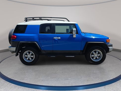 Used 2007 Toyota FJ Cruiser 4WD image 4