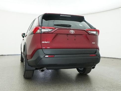 New 2025 Toyota RAV4 XLE image 30