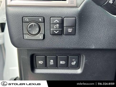 Used 2023 Lexus GX 460 Premium w/ Premium Package AWD/4WD image 27