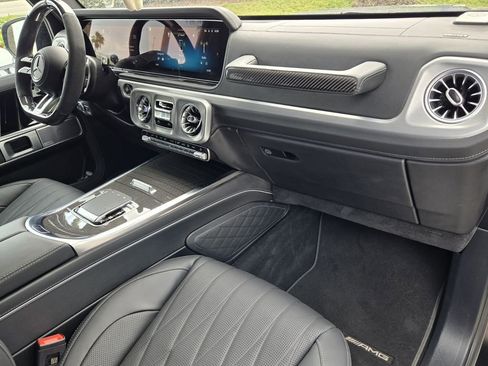 Used 2026 Mercedes-Benz G 63 AMG 4MATIC image 14