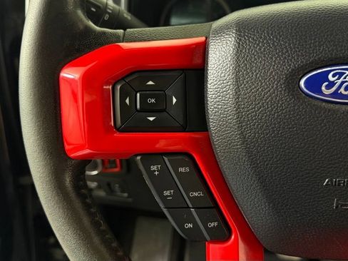 Used 2019 Ford F150 XLT w/ Equipment Group 302A Luxury AWD/4WD image 16