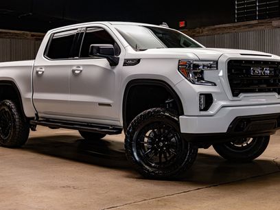 Used 2020 GMC Sierra 1500 Elevation w/ Elevation Value Package