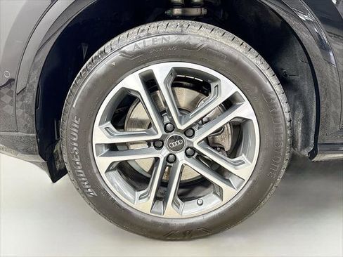 Certified 2025 Audi Q5 Premium w/ Convenience Package AWD/4WD image 28