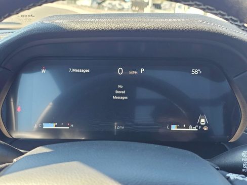 New 2025 Jeep Grand Cherokee Limited w/ Black Appearance Package AWD/4WD image 18