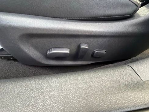 New 2025 Nissan Sentra SR w/ SR Premium Package image 13