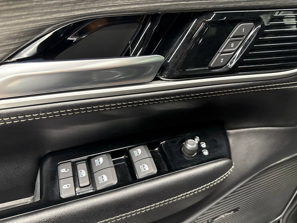 Used 2023 Jeep Wagoneer Series II w/ Premium Group I RWD image 20