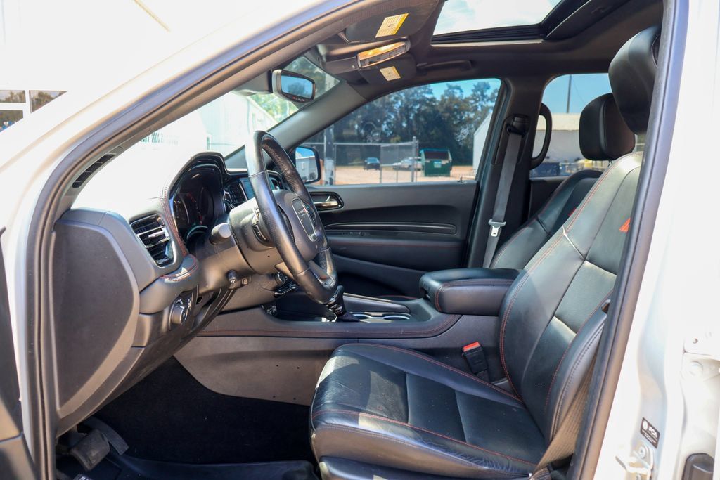 Used 2023 Dodge Durango GT RWD image 7