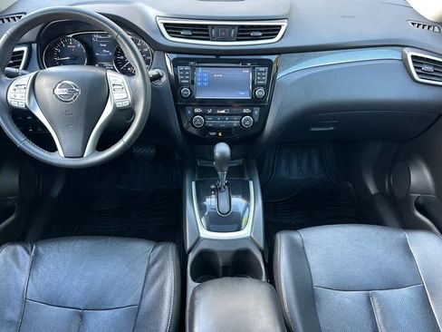 Used 2016 Nissan Rogue SL w/ SL Premium Package AWD/4WD image 3