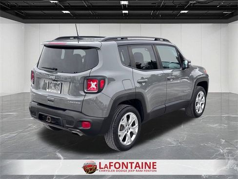Used 2020 Jeep Renegade Limited w/ Trailer Tow Group image 5