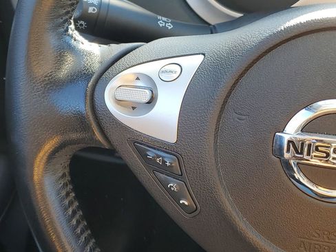 Used 2015 Nissan Juke SV w/ Technology Package image 14