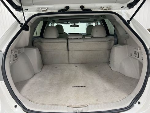 Used 2010 Toyota Venza FWD image 24