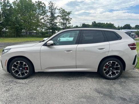 Used 2025 BMW X3 xDrive30i w/ M Sport Package AWD/4WD image 2