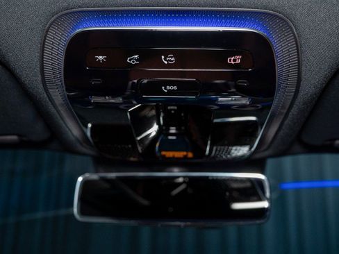 Certified 2025 Mercedes-Benz C 300 Sedan image 22