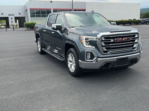 Used 2021 GMC Sierra 1500 SLT w/ SLT Premium Package AWD/4WD image 3