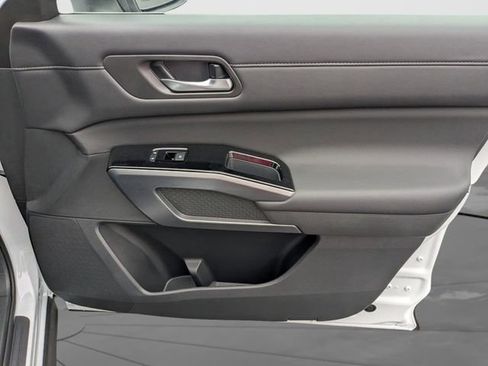 New 2026 Nissan Pathfinder SL AWD/4WD image 34