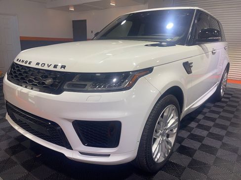 Used 2019 Land Rover Range Rover Sport HSE Dynamic image 17