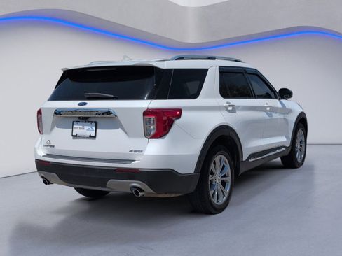 Used 2023 Ford Explorer Limited AWD/4WD image 5