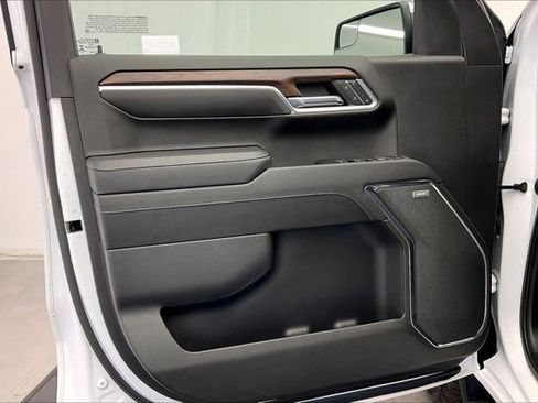 Used 2023 GMC Sierra 1500 SLT w/ SLT Premium Package image 25