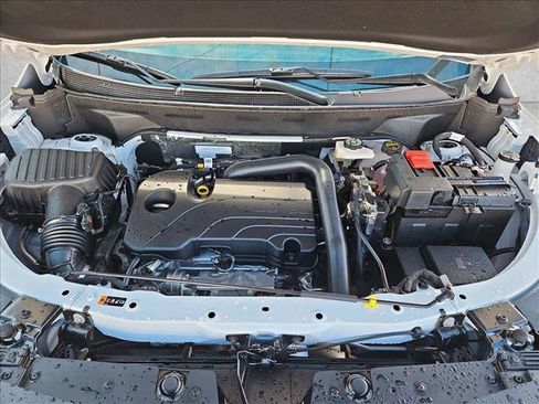 New 2026 Chevrolet Equinox LT w/ Convenience Package II image 17