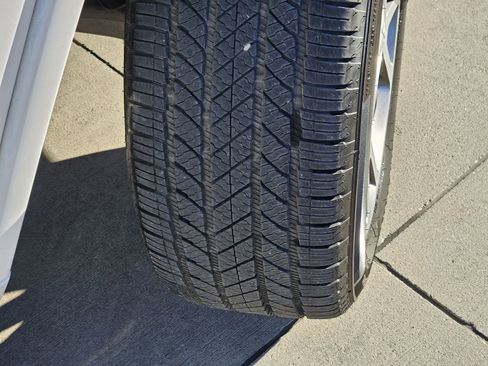 Used 2021 Jeep Grand Cherokee Overland image 14