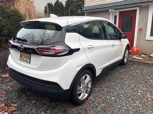 Used 2023 Chevrolet Bolt LT w/ Driver Confidence Package image 6