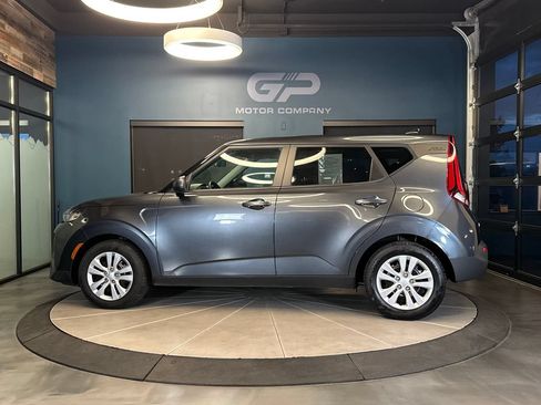 Used 2021 Kia Soul LX FWD image 6