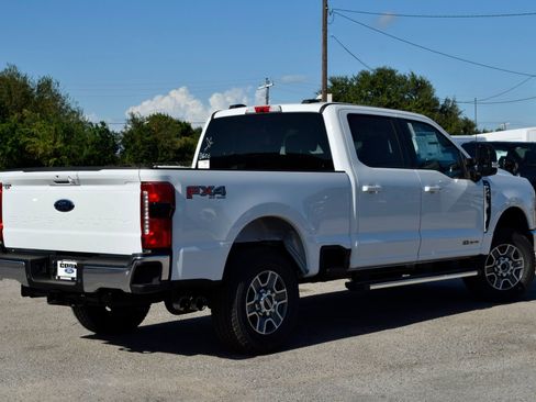 New 2026 Ford F250 Lariat w/ FX4 Off-Road Package image 6