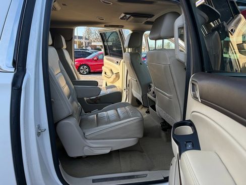 Used 2018 GMC Yukon XL Denali image 15