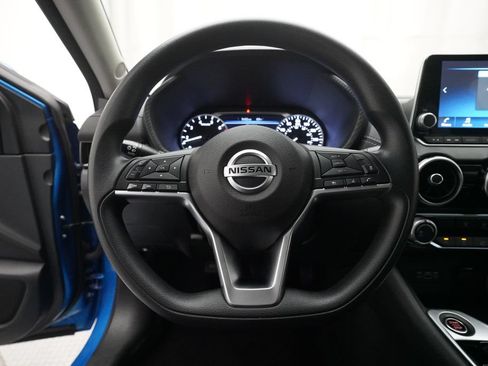 Used 2023 Nissan Sentra SV FWD image 4