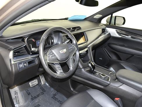 Used 2023 Cadillac XT5 Sportv AWD/4WD image 40