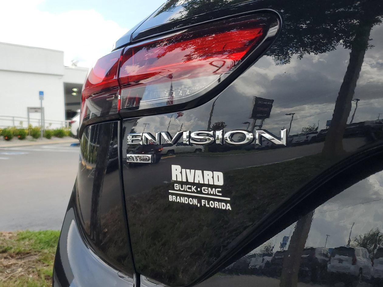 Used 2023 Buick Envision Essence w/ Sport Touring Package AWD/4WD image 7