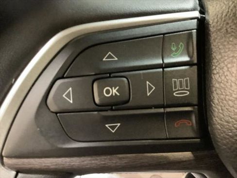 Certified 2023 Jeep Grand Cherokee Limited AWD/4WD image 27