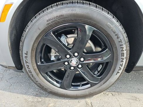 Used 2024 Buick Enclave Essence w/ Experience Buick Package image 14