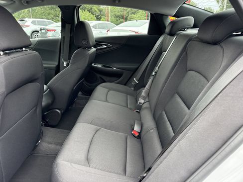 Used 2024 Chevrolet Malibu LS w/ Driver Confidence Package FWD image 10