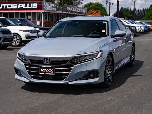 Used 2022 Honda Accord Touring image 4