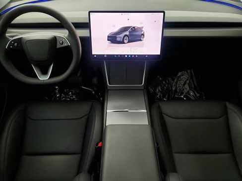 Used 2026 Tesla Model Y Long Range RWD image 65