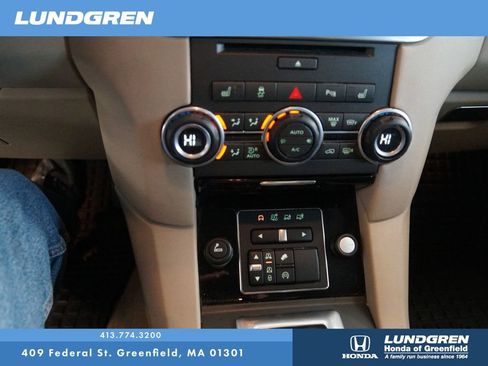Used 2014 Land Rover LR4 HSE LUX image 27