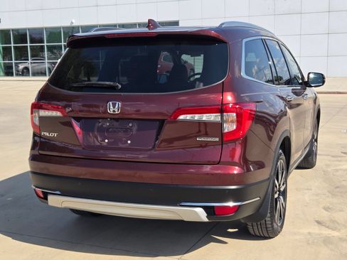 Used 2019 Honda Pilot Touring image 7