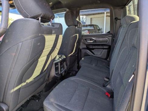 Used 2022 RAM 1500 Big Horn AWD/4WD image 14