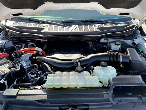 Used 2023 Ford F150 XLT w/ XTR Package AWD/4WD image 9