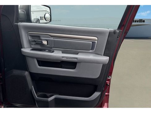 Used 2016 RAM 1500 Big Horn image 27