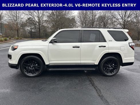 Used 2021 Toyota 4Runner Nightshade image 8