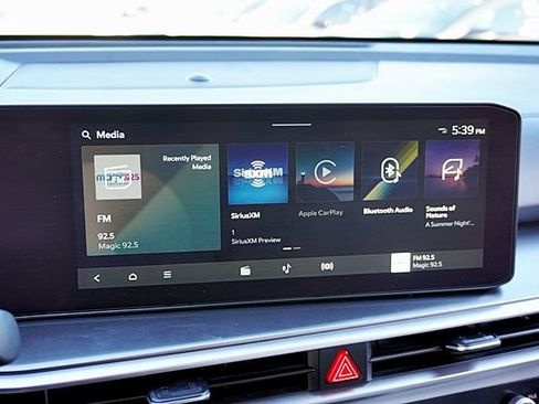 Used 2025 Kia Sorento EX w/ Panoramic Sunroof Package FWD image 29