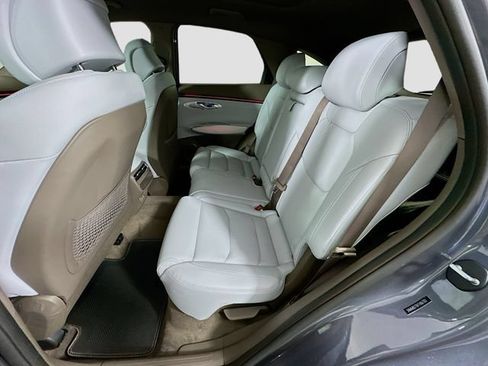 New 2026 Genesis GV70 2.5T Advanced AWD/4WD image 17