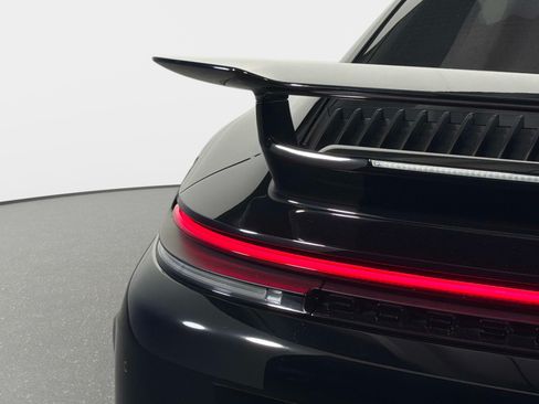 Used 2025 Porsche 911 Carrera RWD image 8