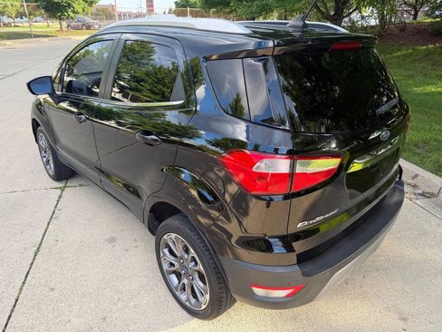 Used 2019 Ford EcoSport Titanium AWD/4WD image 5