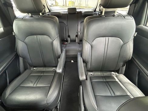 Used 2024 MAZDA CX-90 3.3 Turbo w/ Preferred Plus AWD/4WD image 13