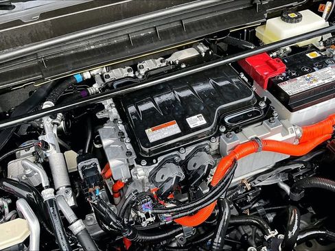 Used 2023 Lexus RZ 450e Premium w/ Accessory Package (2T) image 29