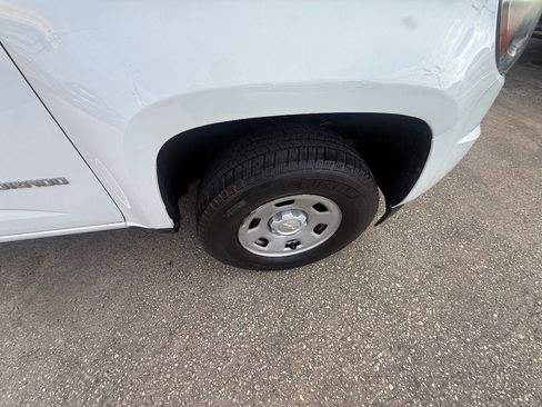 Used 2018 Chevrolet Colorado W/T RWD image 14